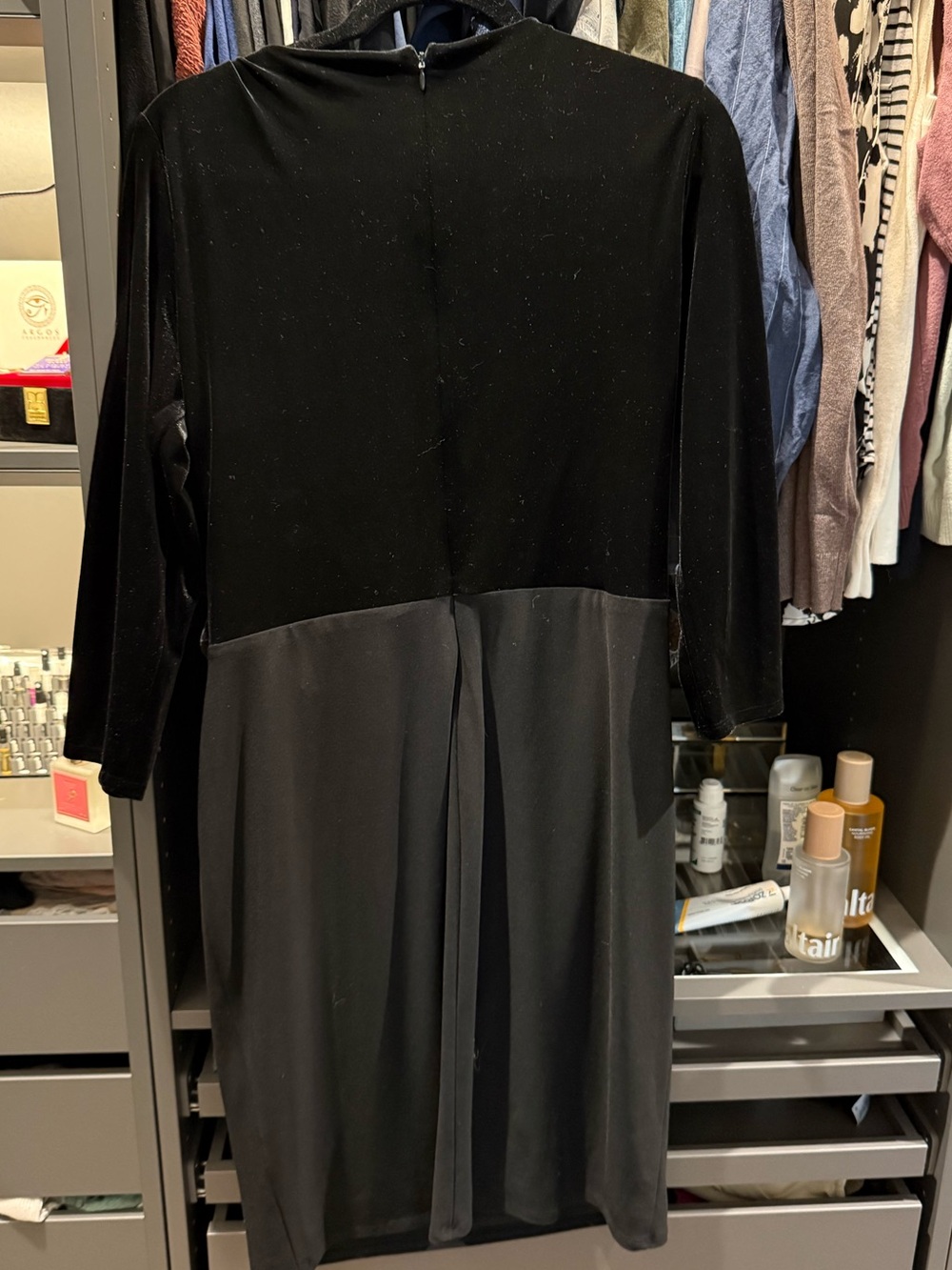 Lauren Ralph Lauren Black Velvet Wrap Dress Size 12 Long Sleeve - Picture 3 of 8